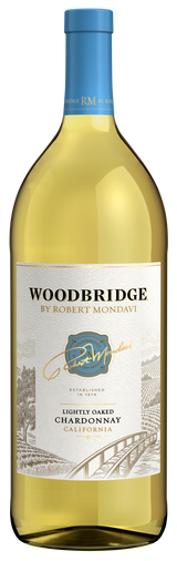 Woodbridge Chardonnay Lightly Oaked 1.5L (Pack of 6)