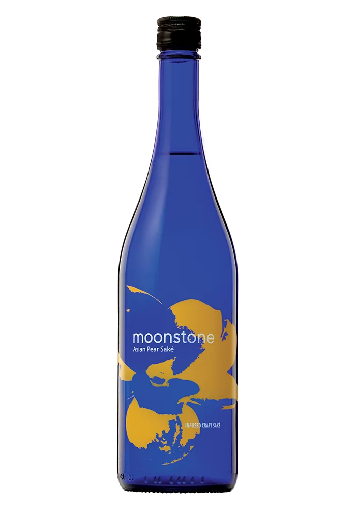 ももさん　専用 新品　Bottled Momokawa Asian Pear Sake, Moonstone - BeverageWarehouse